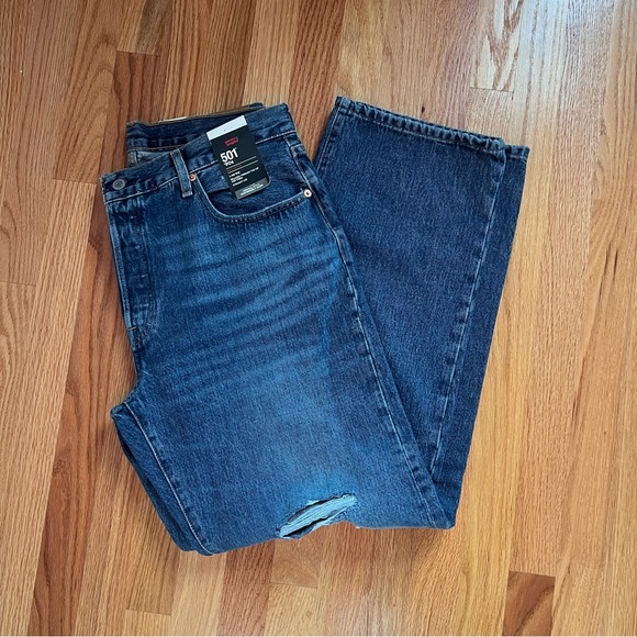 🌸NEW Levi’s 501 90’s Jeans - Picture 2 of 9